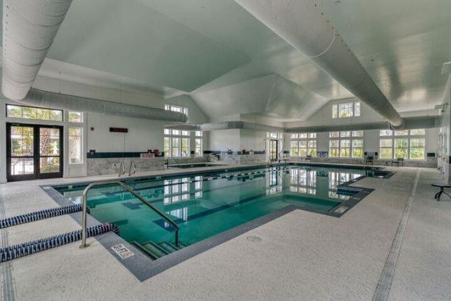 403 Four Seasons Boulevard Photo 66