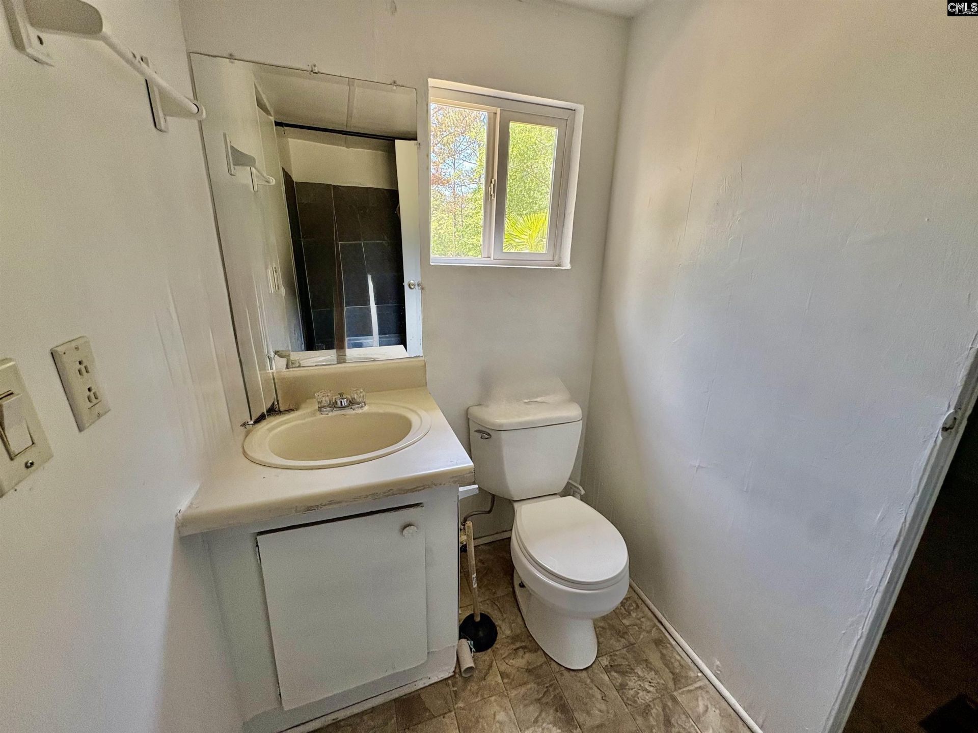 109 Prince Lane  Photo 14