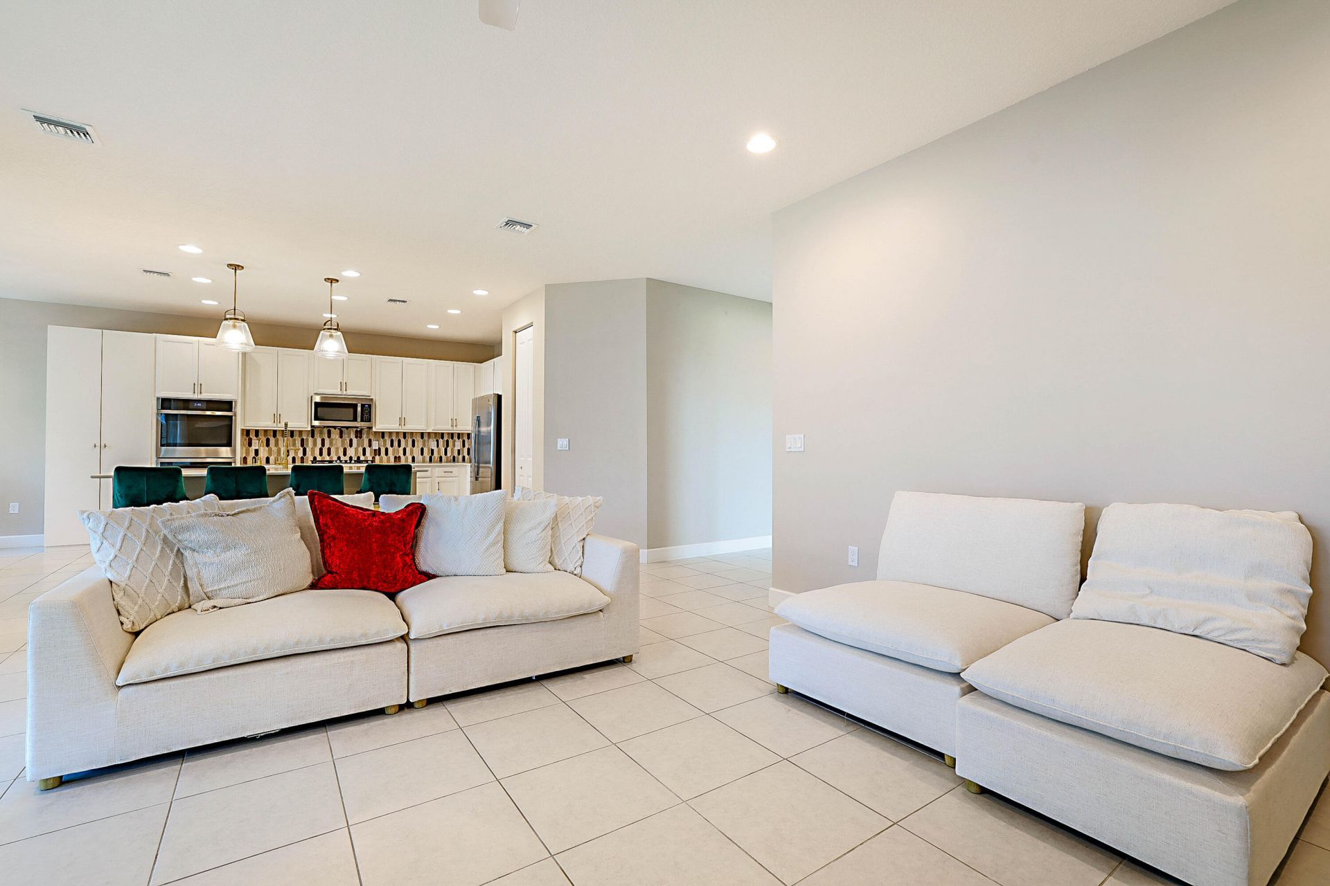 11905 SW Seaway Street, Port Saint Lucie, FL 34987 Photo