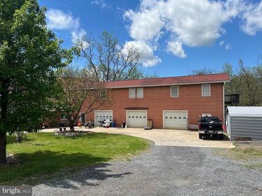 108 HOMESTEAD LANE , MAURERTOWN, VA 22644