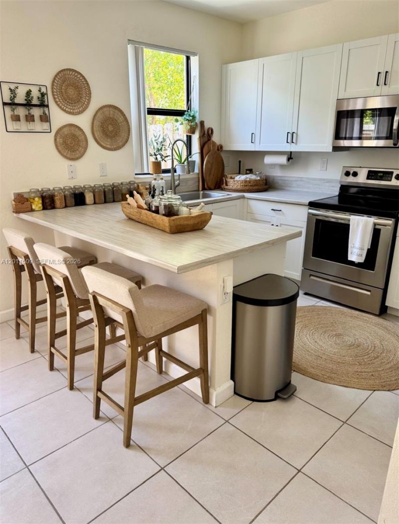 21443 NE 2nd Path , Unit 21443, Miami, FL 33179 Photo