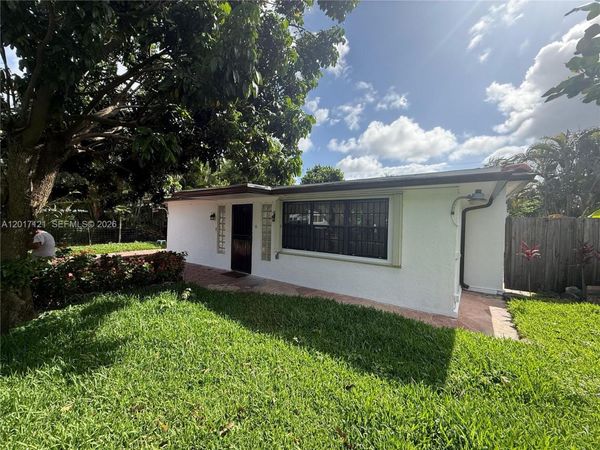 2650 SW 13th Ave , Fort Lauderdale, FL 33315