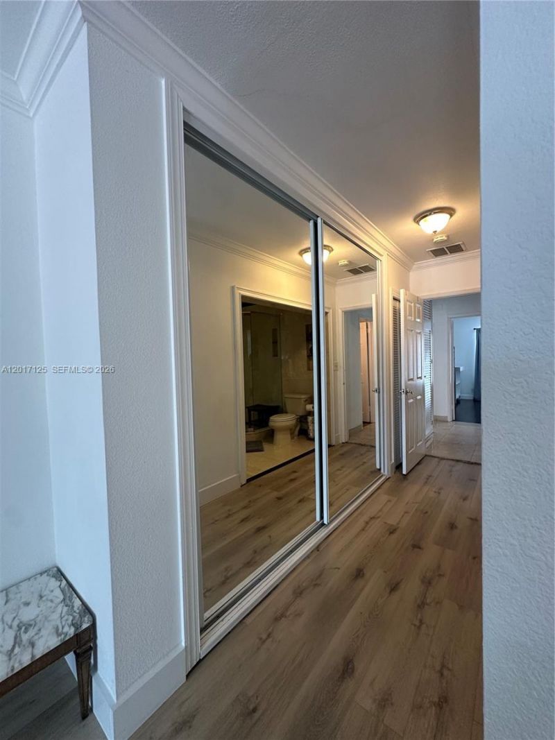 2908 Bayview Dr, Fort Lauderdale, FL 33306 Photo
