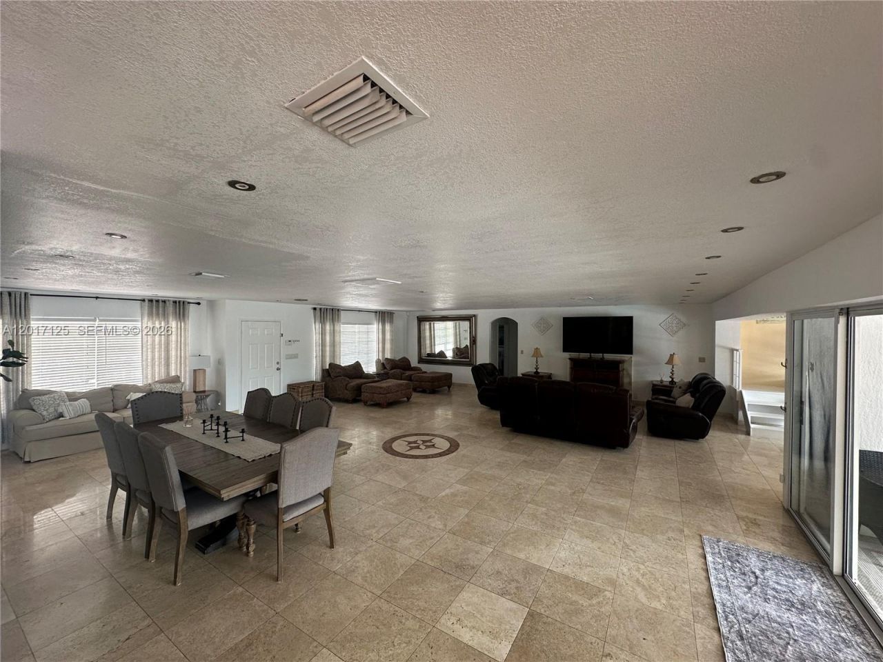 2908 Bayview Dr, Fort Lauderdale, FL 33306 Photo