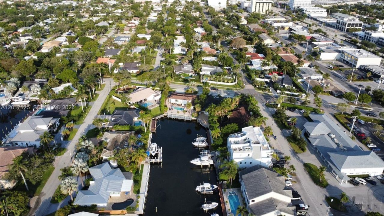 2908 Bayview Dr, Fort Lauderdale, FL 33306 Photo