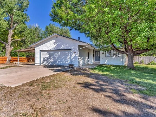 24860 Terry Ct, Pueblo, CO 81006