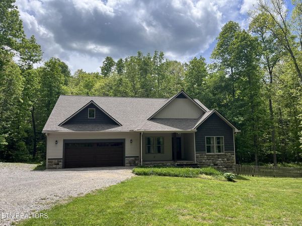 73 Creek Place, Monterey, TN 38574