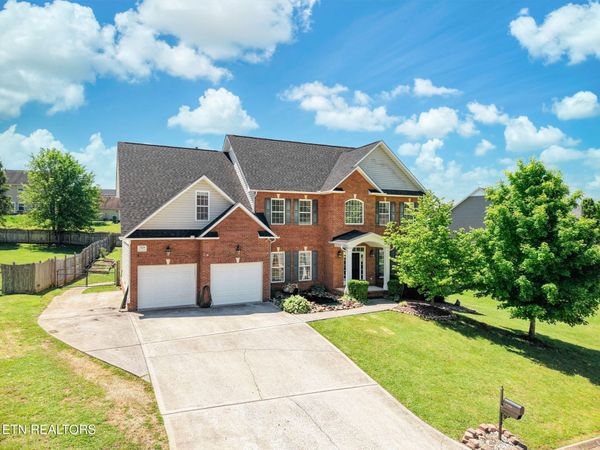 7229 Broken Creek Lane, Knoxville, TN 37920