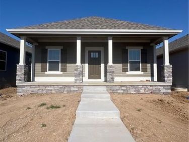 1600 Cottonwood Creek Avenue, Unit 8, Kearney, MO 64060