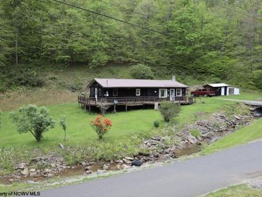 965 Evans Run Road, Elkins, WV 26241