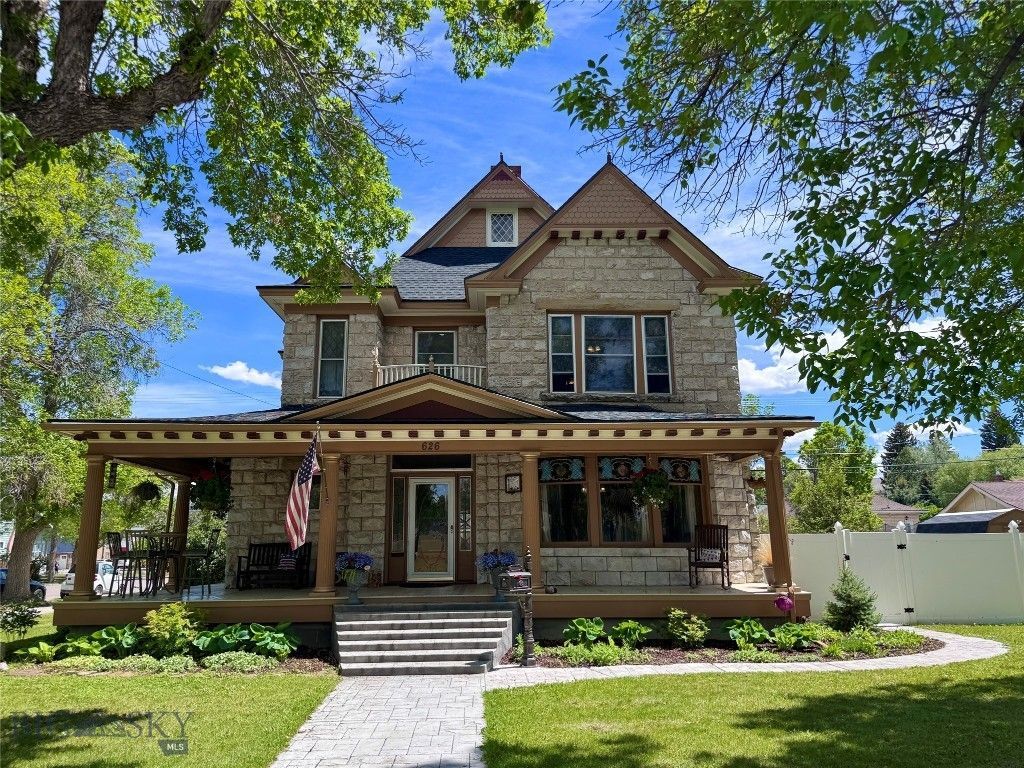 626 S Pacific Street, Dillon, MT 59725 Main Photo