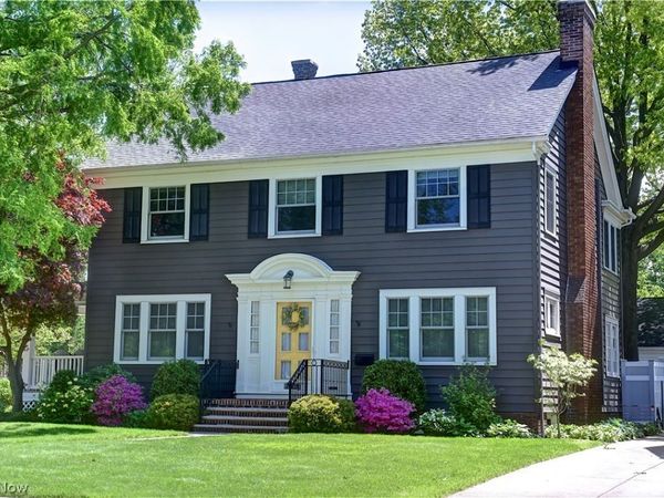 17313 Riverway Drive , Lakewood, OH 44107