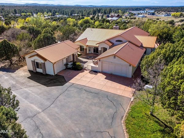 1600 N 16th Avenue, Show Low, AZ 85901