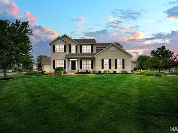 8103 Glen Arbor Drive, Lake St Louis, MO 63367