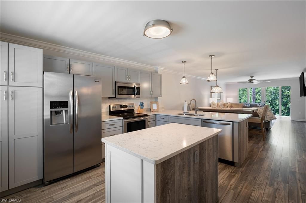 3021 Sandpiper Bay Cir, Unit E106, Naples, FL 34112 Photo