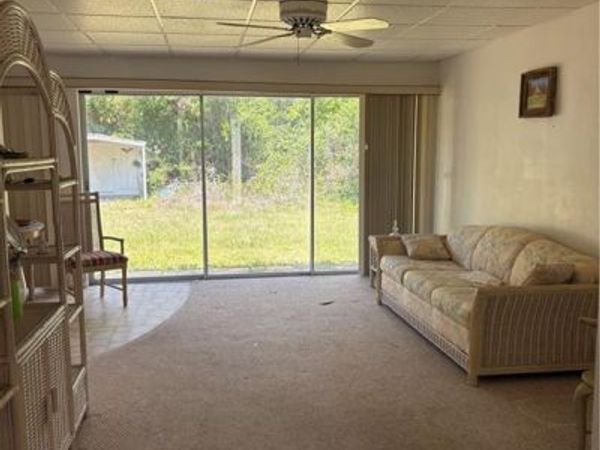 1924 Valencia DR , NORTH FORT MYERS, FL 33917