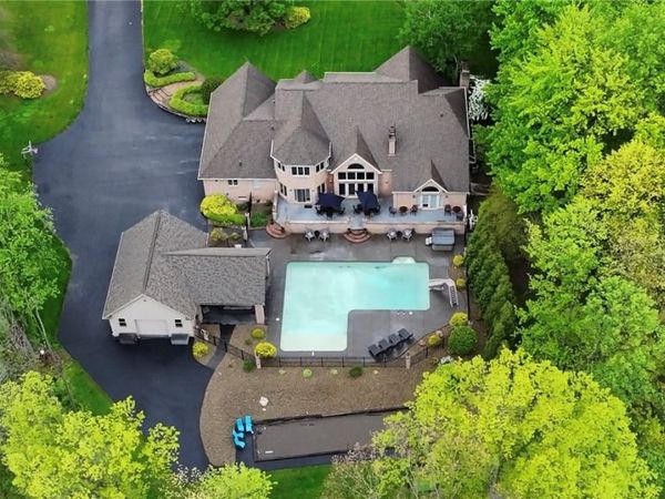 361 Woodland Dr, New Wilmington, PA 16142