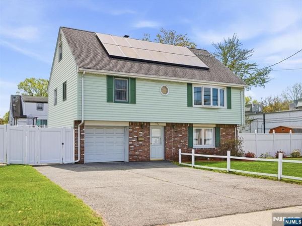 98 Moonachie Road, MOONACHIE, NJ 07074