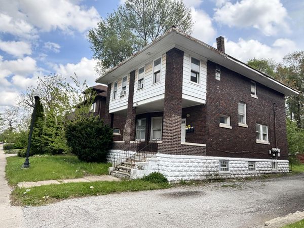 10-12 Waltham Street , Hammond, IN 46320