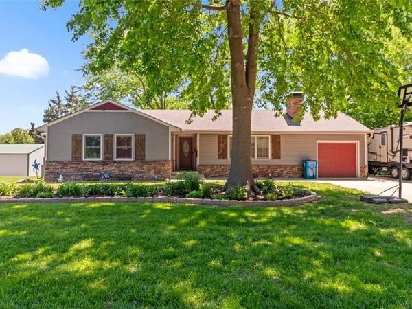 310 E Orchard Street, Odessa, MO 64076