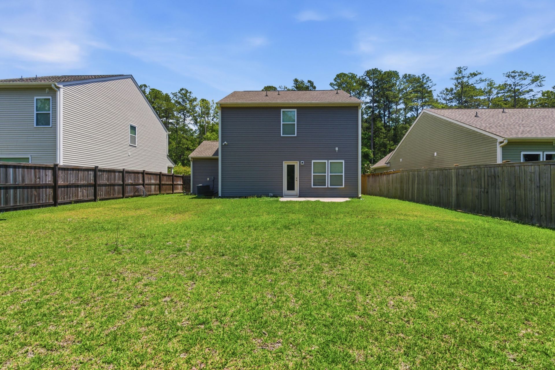 451 Thoroughbred Drive Photo 12