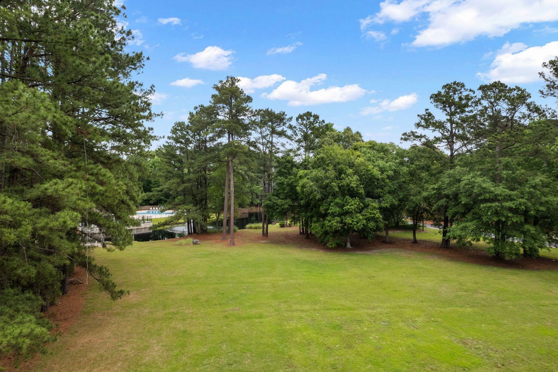7873 Park Gate Drive Photo 39