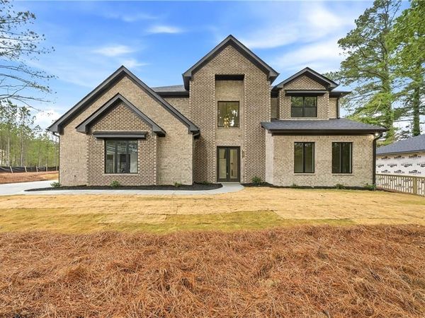 912 Artistry Way , Fairburn, GA 30213