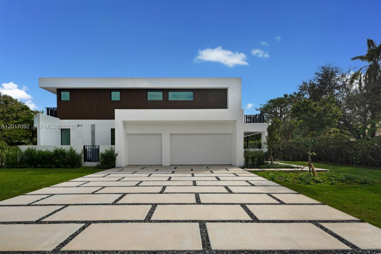 6920 SW 124th St , Pinecrest, FL 33156 Photo