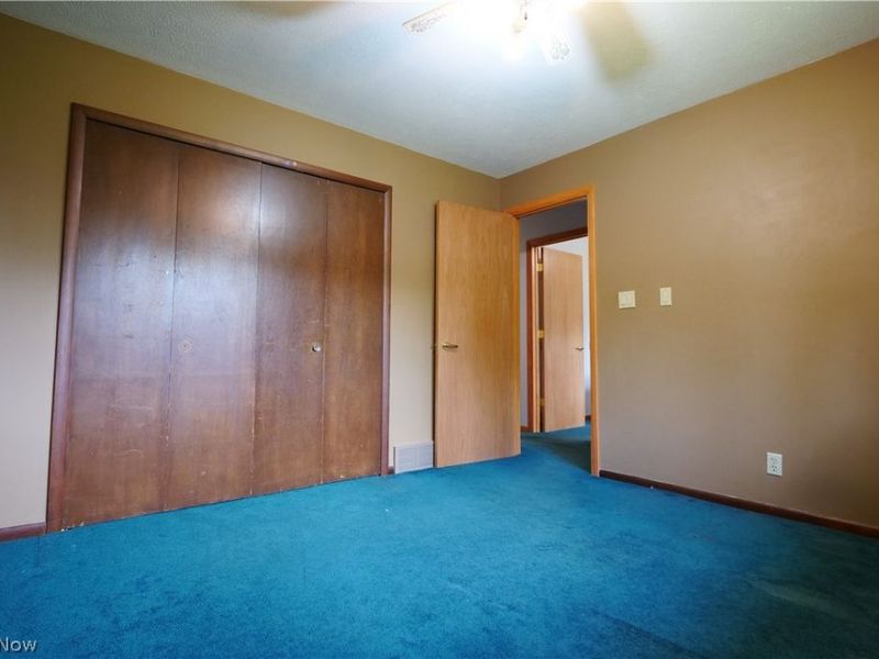 9307 Munich Drive, Parma, OH 44130 Photo 25