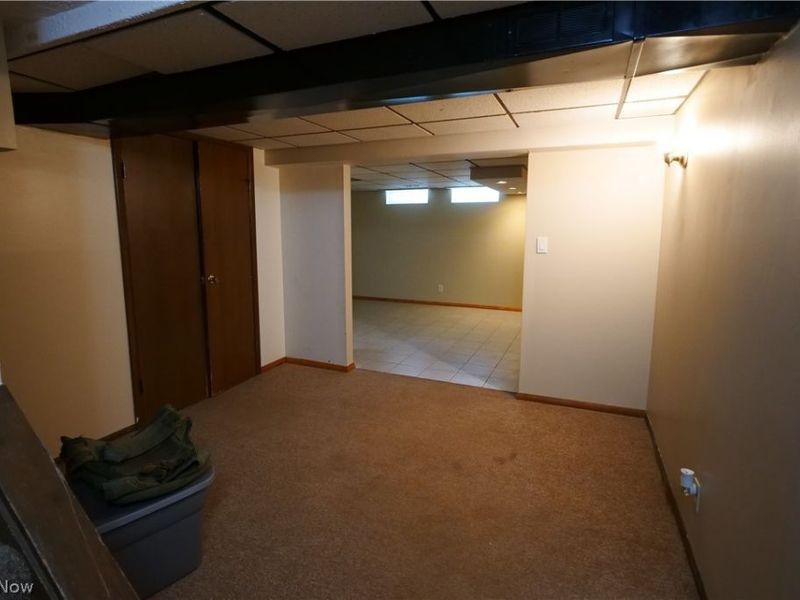 9307 Munich Drive, Parma, OH 44130 Photo 29