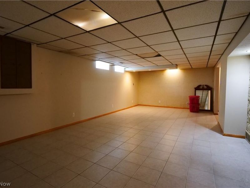 9307 Munich Drive, Parma, OH 44130 Photo 33