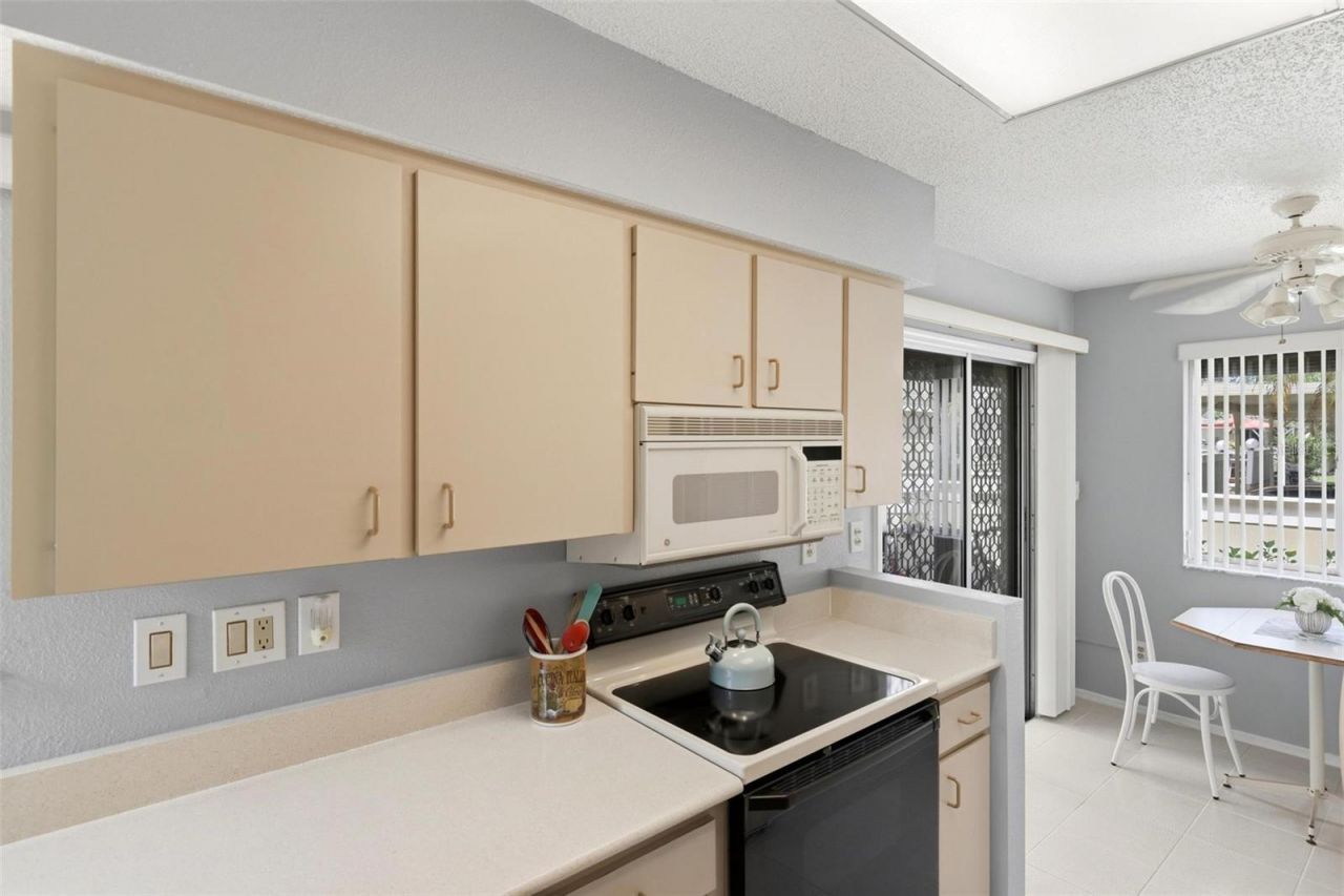 3016 Sail Pointe Circle, Unit 4A, Venice, FL 34293 Photo