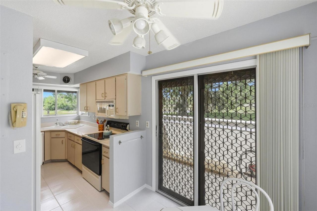 3016 Sail Pointe Circle, Unit 4A, Venice, FL 34293 Photo