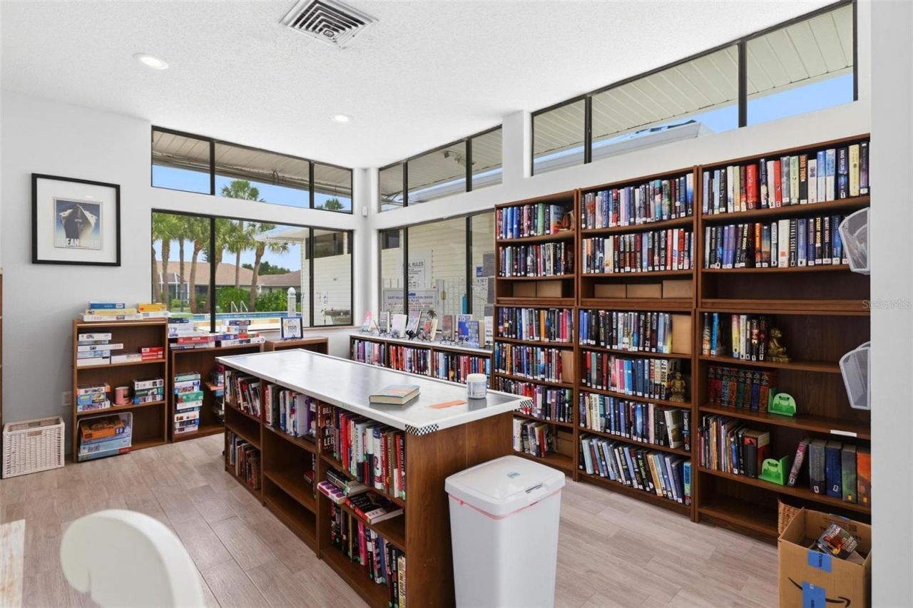 3016 Sail Pointe Circle, Unit 4A, Venice, FL 34293 Photo