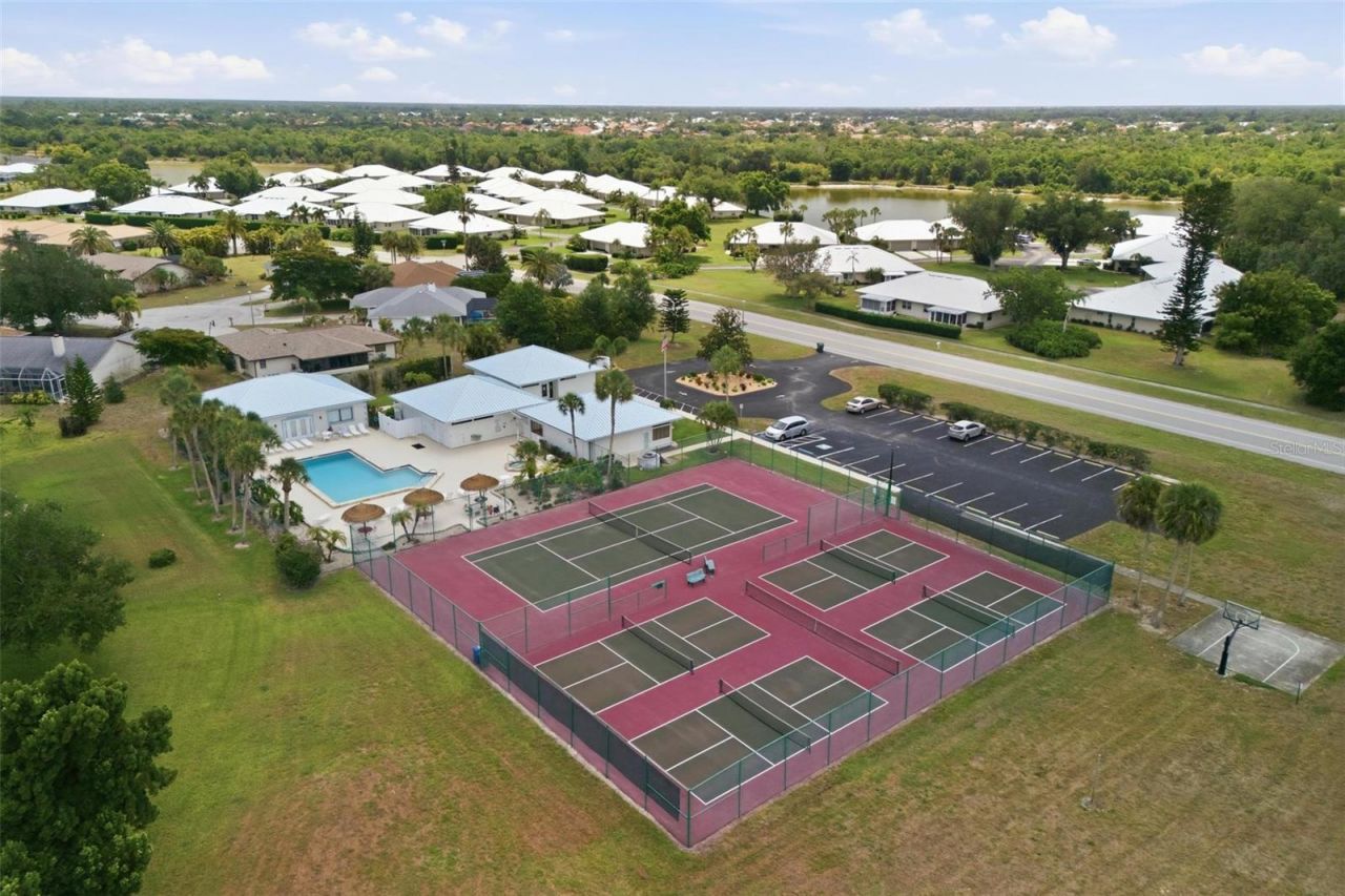 3016 Sail Pointe Circle, Unit 4A, Venice, FL 34293 Photo