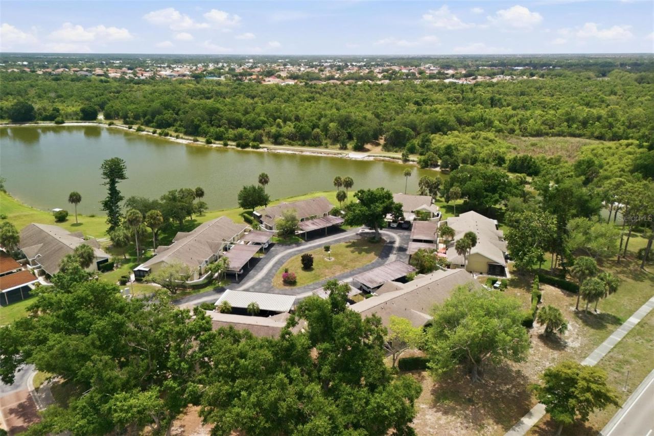 3016 Sail Pointe Circle, Unit 4A, Venice, FL 34293 Photo