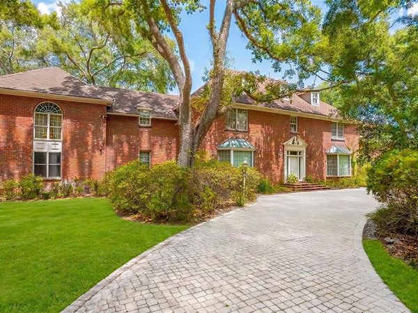 2124 LAURENCE DRIVE, CLEARWATER, FL 33764
