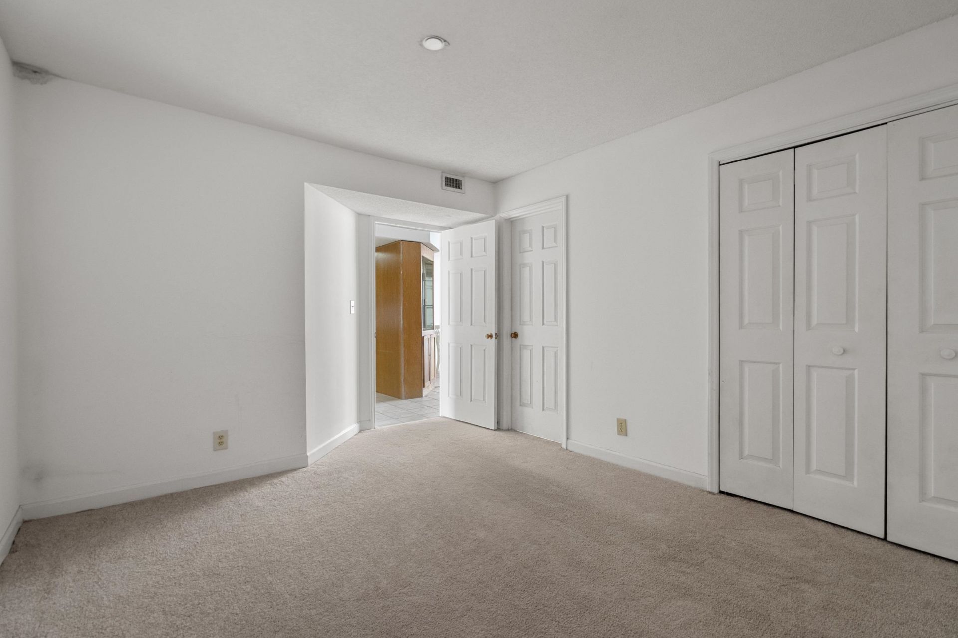 1620 N Waccamaw Dr.  Photo 24