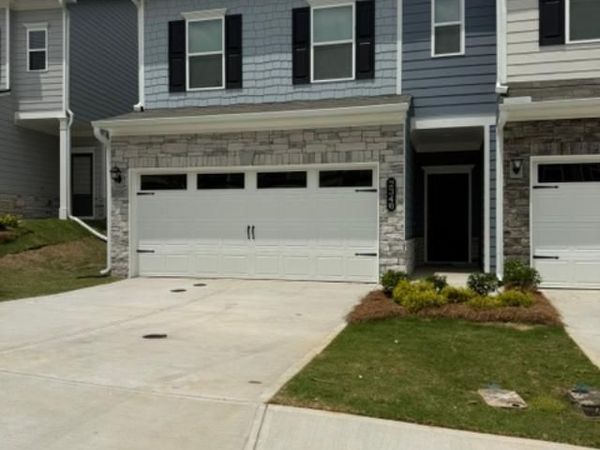 2340 Ravencliff Drive, Austell, GA 30168