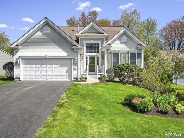 505 Traditions South, Unit 505, Oxford, CT 06478