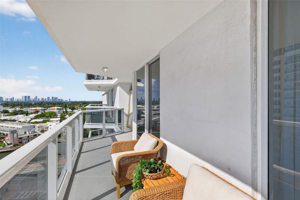 2401 Collins Ave, Unit 1406, Miami Beach, FL 33140 Photo