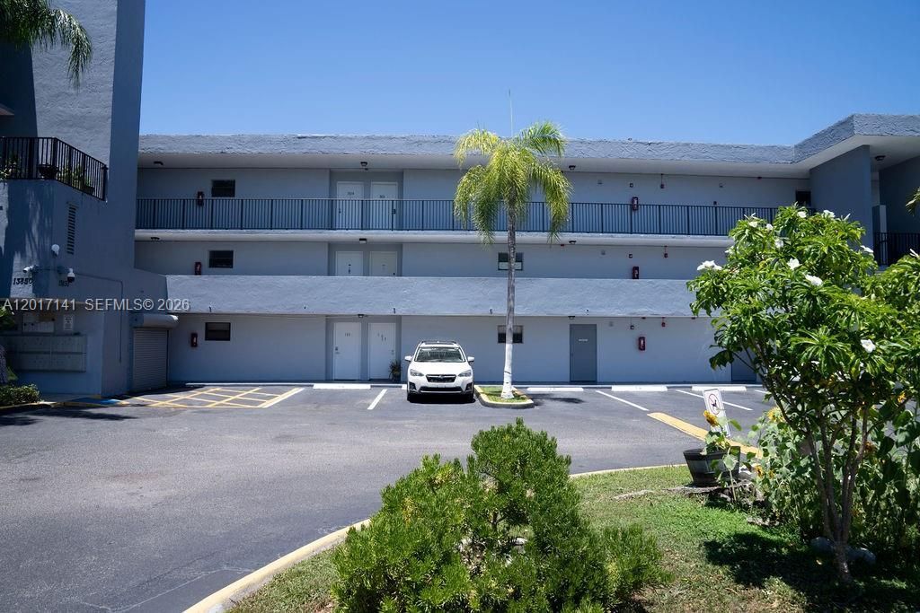 13850 SW 62nd St, Unit 303, Miami, FL 33183 Photo