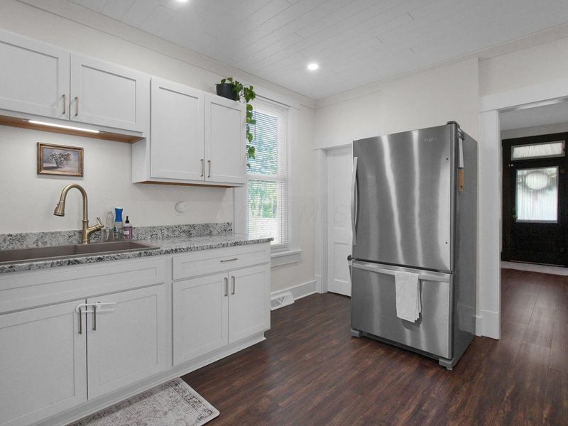 313 W Market Street, Baltimore, OH 43105 Photo 7