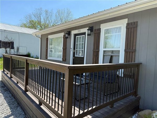 306 Park Street, Gallatin, MO 64640