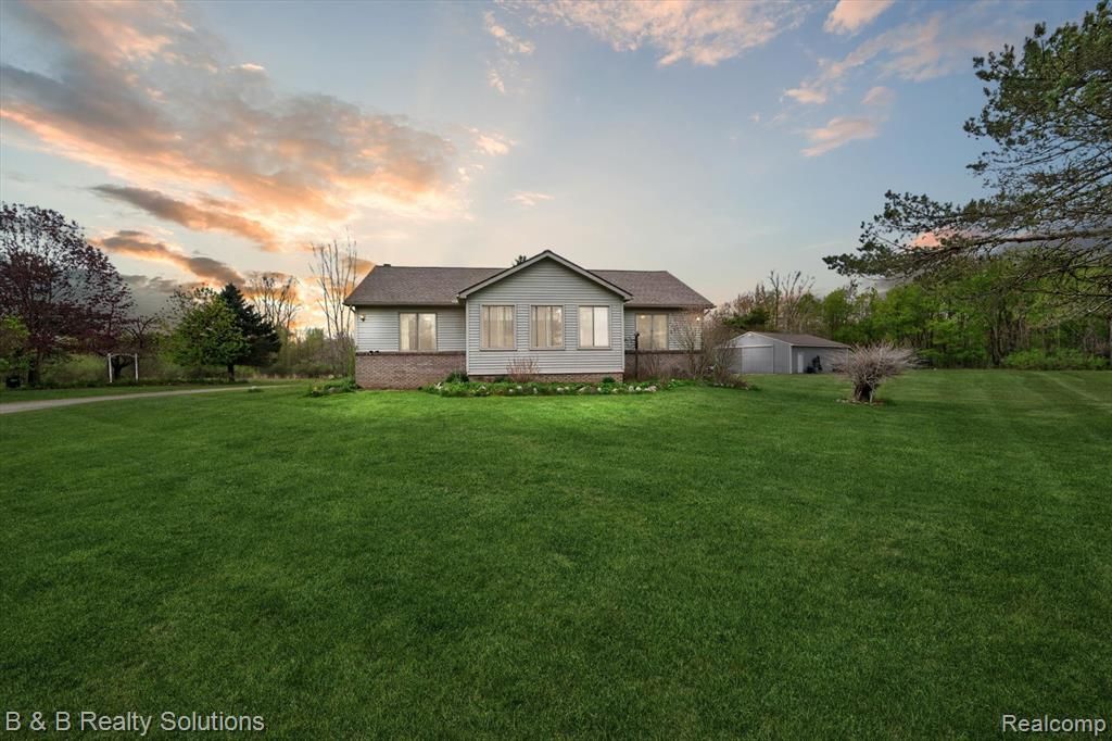 2927 N Blacks Corners Road, Goodland Township, MI 48444 Main Photo