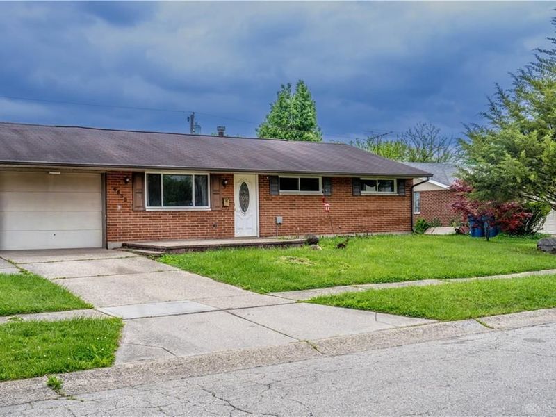 6532 Lemans Lane, Dayton, OH 45424 Photo 27