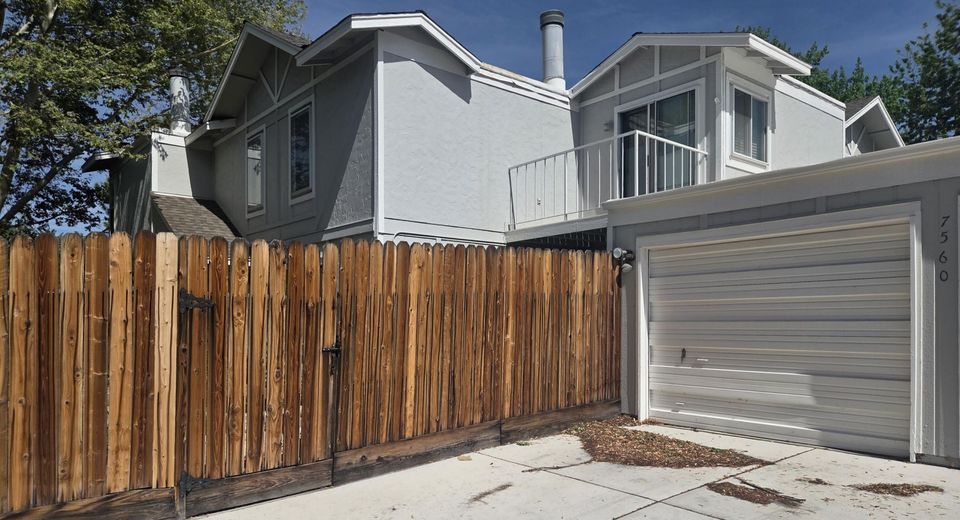 7560 Young Circle, Reno, NV 89511 Photo