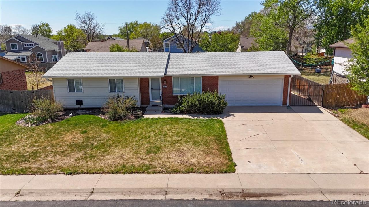 6486 W Iowa Avenue, Lakewood, CO 80232 Main Photo