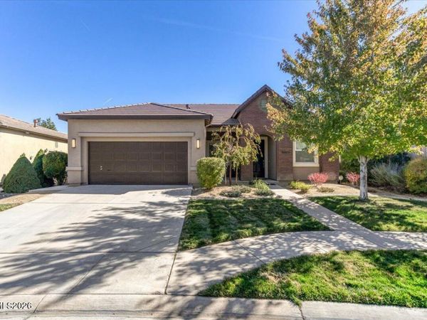 10562 Thistle Berry Court, Reno, NV 89521