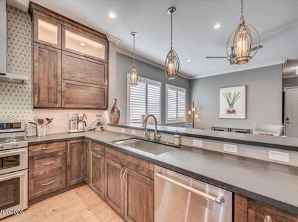 10562 Thistle Berry Court, Reno, NV 89521 Photo